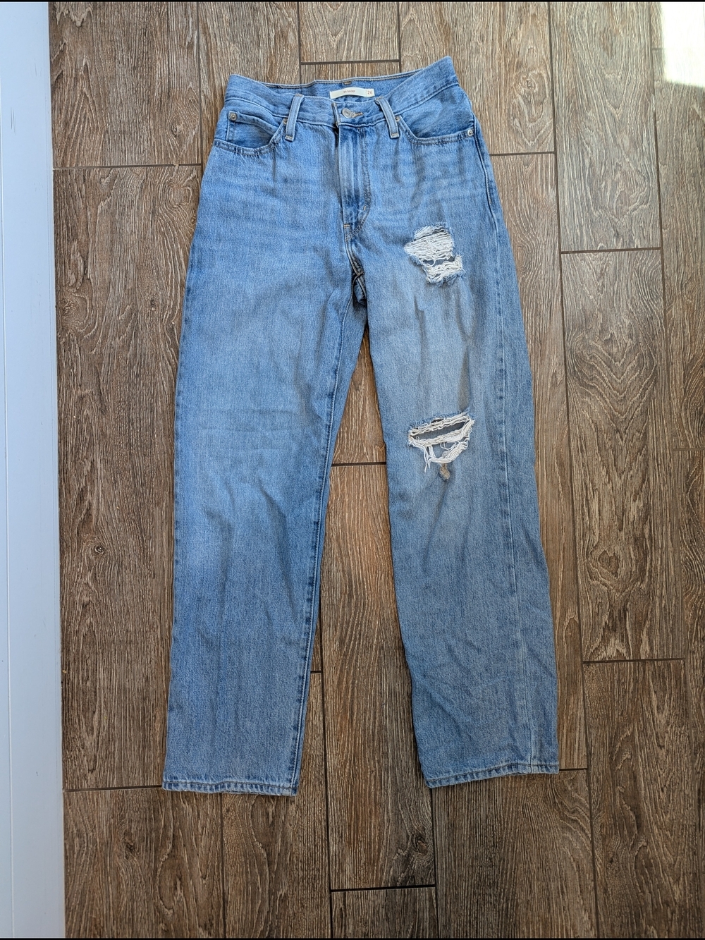 Levi's 94 Baggy Jeans Size 26 X 31 Full Length Light Wash Distressed Rigid Denim